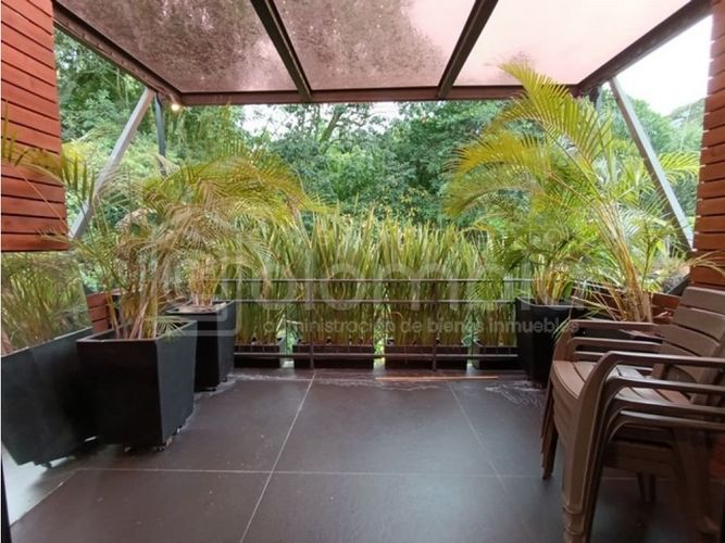 Casa de 3 alcobas en venta en San Lucas, Envigado, 270 m² · foto 21 de 24