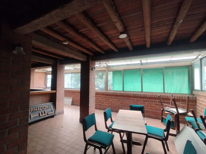 Local en arriendo en La Candelaria, Medellín, 60 m² · foto 5 de 12