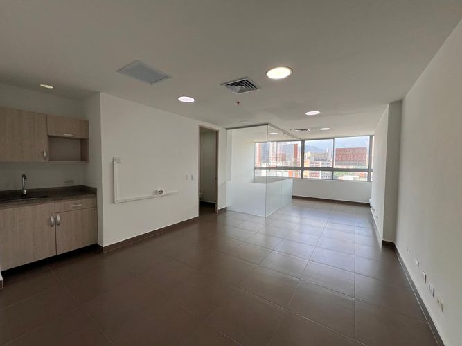Oficina en arriendo en Las Lomitas, Sabaneta, 40 m² · foto 19 de 20