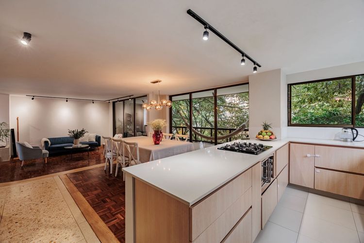 Apartamento de 3 alcobas en venta en La Aguacatala, Medellín, 175 m² · foto 9 de 19