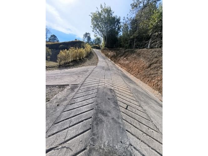 Lote en venta en El Porvenir, Rionegro, 6763 m² · foto 4 de 16