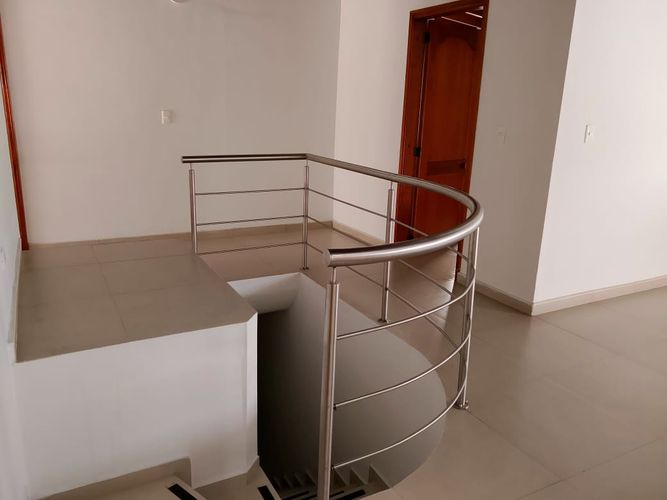 Oficina en arriendo en Belén, Medellín, 240 m² · foto 10 de 19