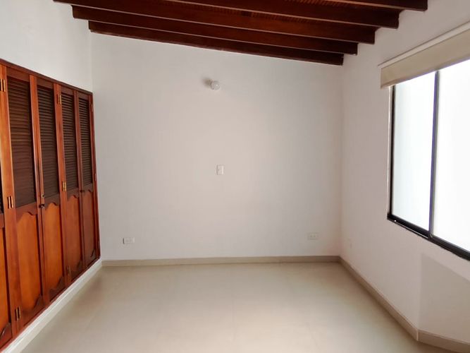 Oficina en arriendo en Belén, Medellín, 240 m² · foto 11 de 19