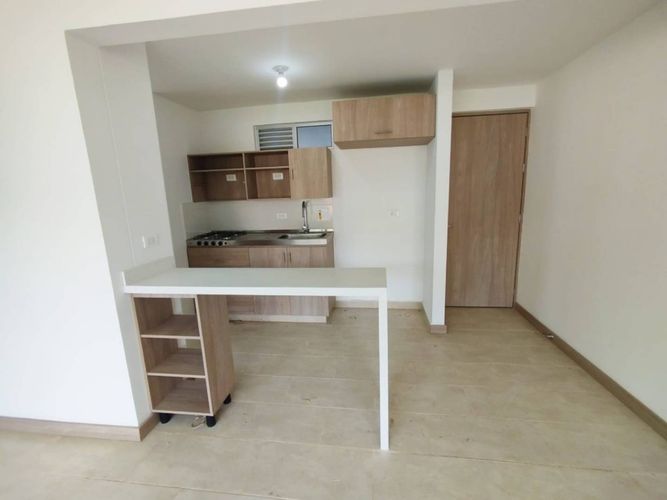 Apartamento de 3 alcobas en arriendo en Calasanz, Medellín, 65 m² · foto 2 de 16