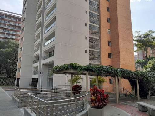 Apartaestudio en Arriendo en Los Balsos, Medellín