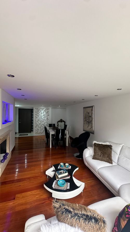 Apartamento de 3 alcobas en venta en Club De Los Lagartos, Bogotá, 131 m² · foto 10 de 24