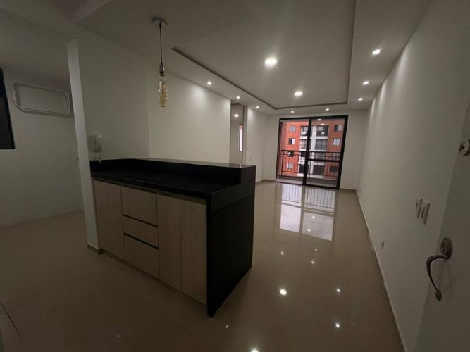 Apartamento de 2 alcobas en venta en Alfaguara, Jamundí, 53 m² · foto 2 de 11