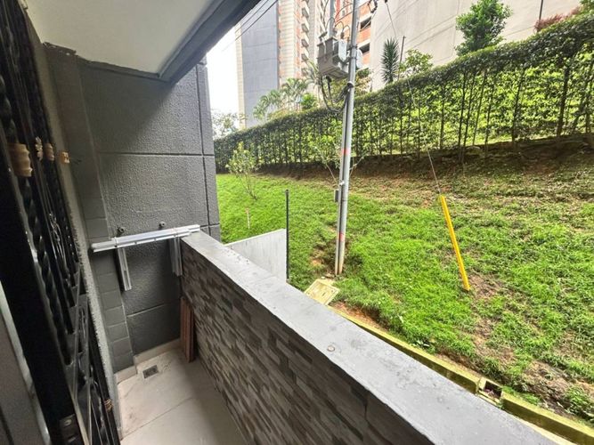 Apartamento de 3 alcobas en venta en Laureles, Medellín, 52 m² · foto 5 de 24