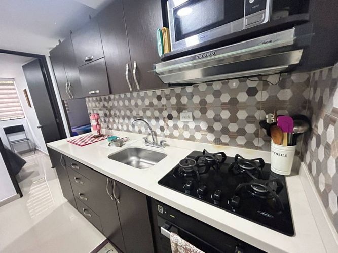 Apartamento de 3 alcobas en venta en Laureles, Medellín, 52 m² · foto 7 de 24