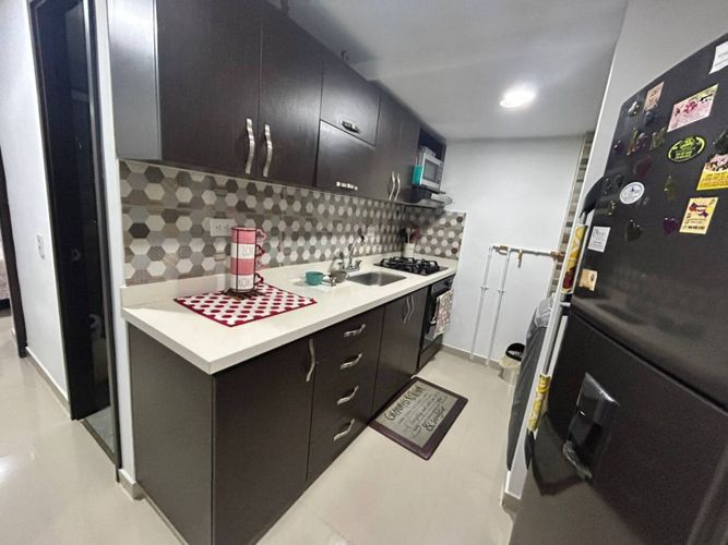 Apartamento de 3 alcobas en venta en Laureles, Medellín, 52 m² · foto 8 de 24
