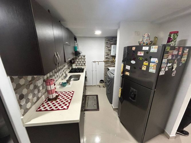Apartamento de 3 alcobas en venta en Laureles, Medellín, 52 m² · foto 9 de 24
