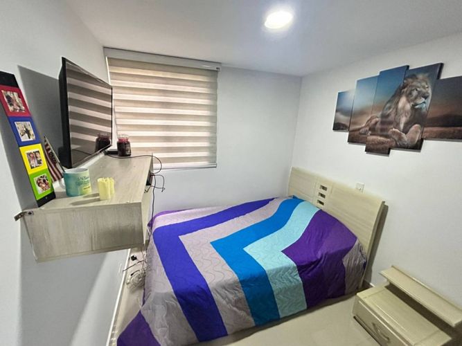 Apartamento de 3 alcobas en venta en Laureles, Medellín, 52 m² · foto 16 de 24