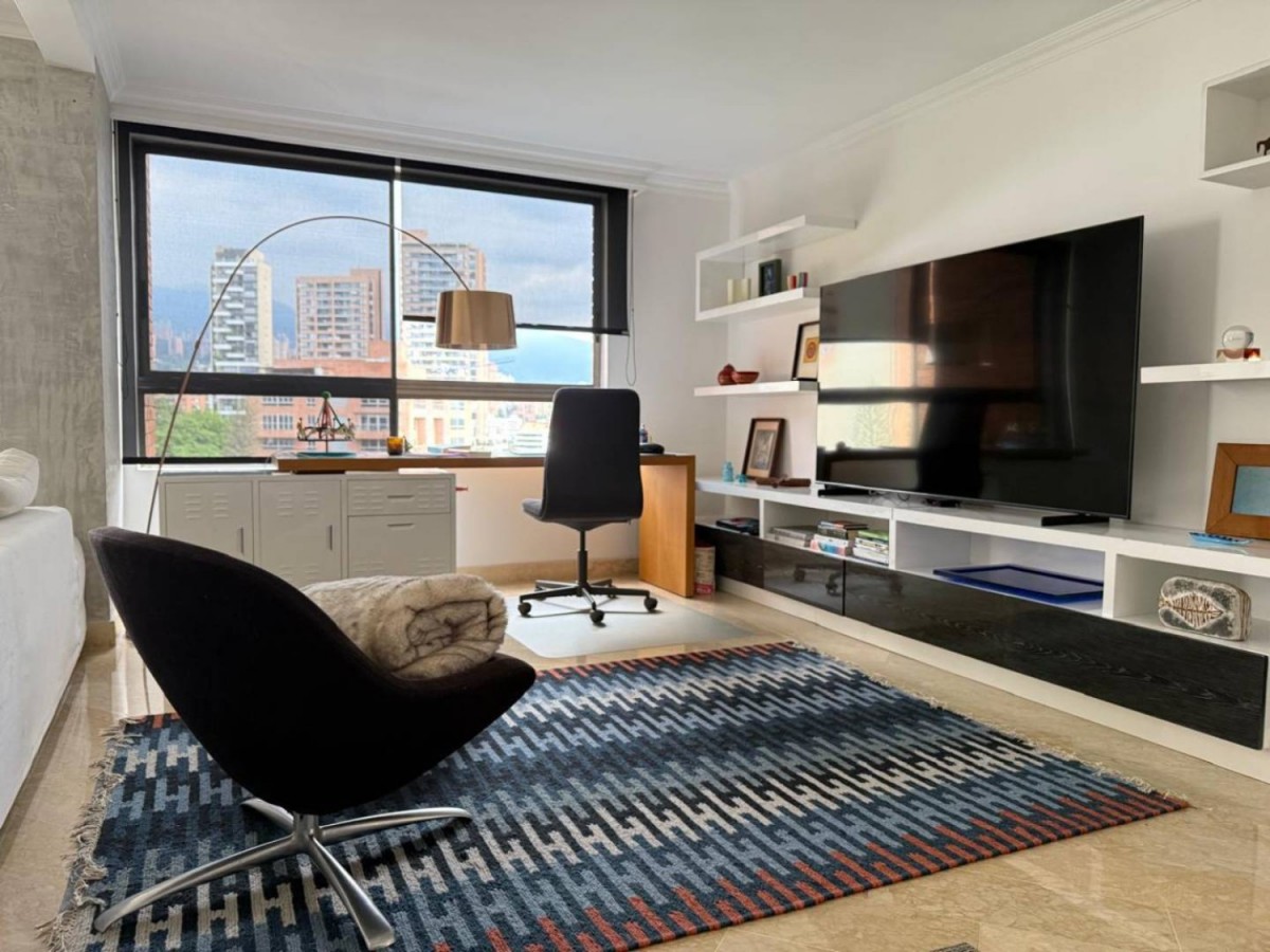 Apartamento en venta en Castropol, Medellín · foto 10 de 18