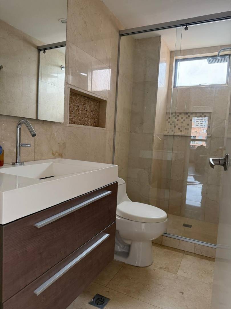Apartamento en venta en Castropol, Medellín · foto 11 de 18