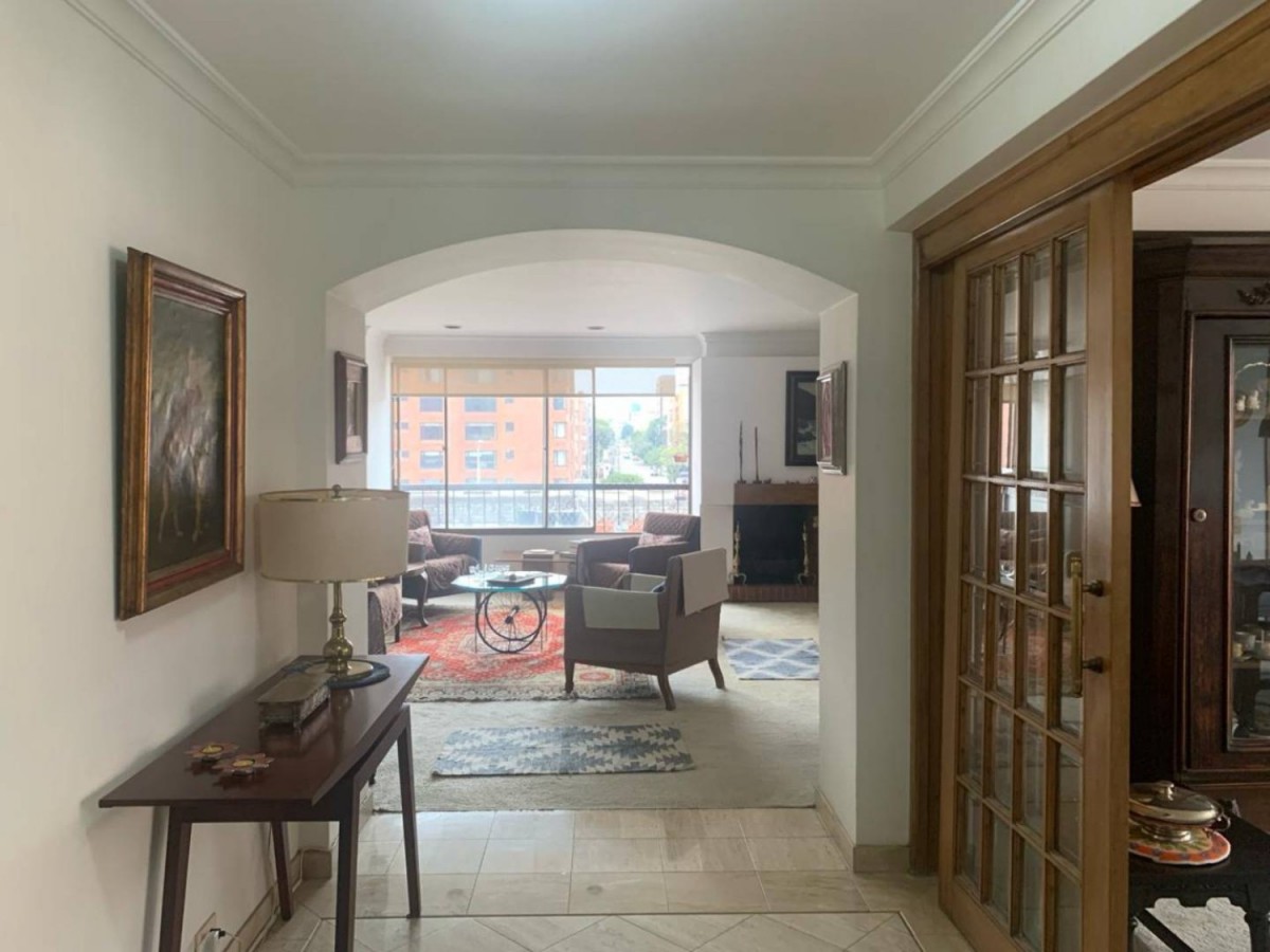 Apartamento en venta en Chicó Navarra, Bogotá · foto 4 de 22