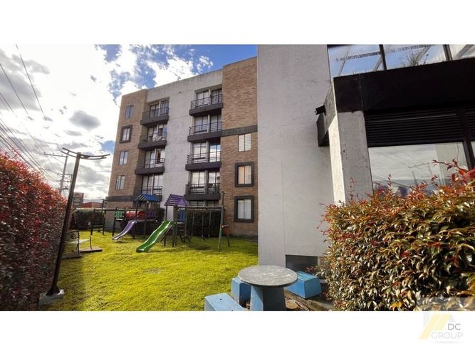 Apartamento de 3 alcobas en venta en Rio Frio La Florida, Cajicá, 71 m² · foto 5 de 21