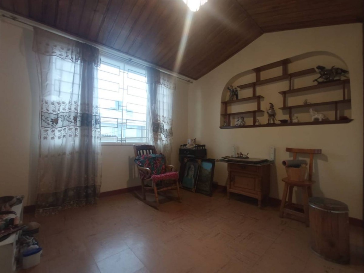 Casa en venta en Normandia, Bogotá · foto 7 de 21