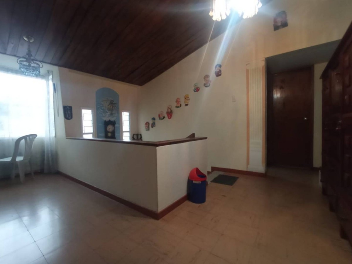 Casa en venta en Normandia, Bogotá · foto 11 de 21