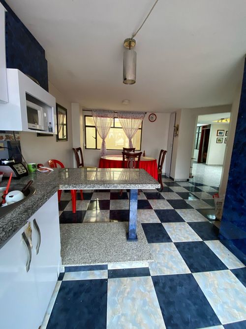 Casa de 16 alcobas en venta en Chile, Pasto, 422 m² · foto 13 de 18