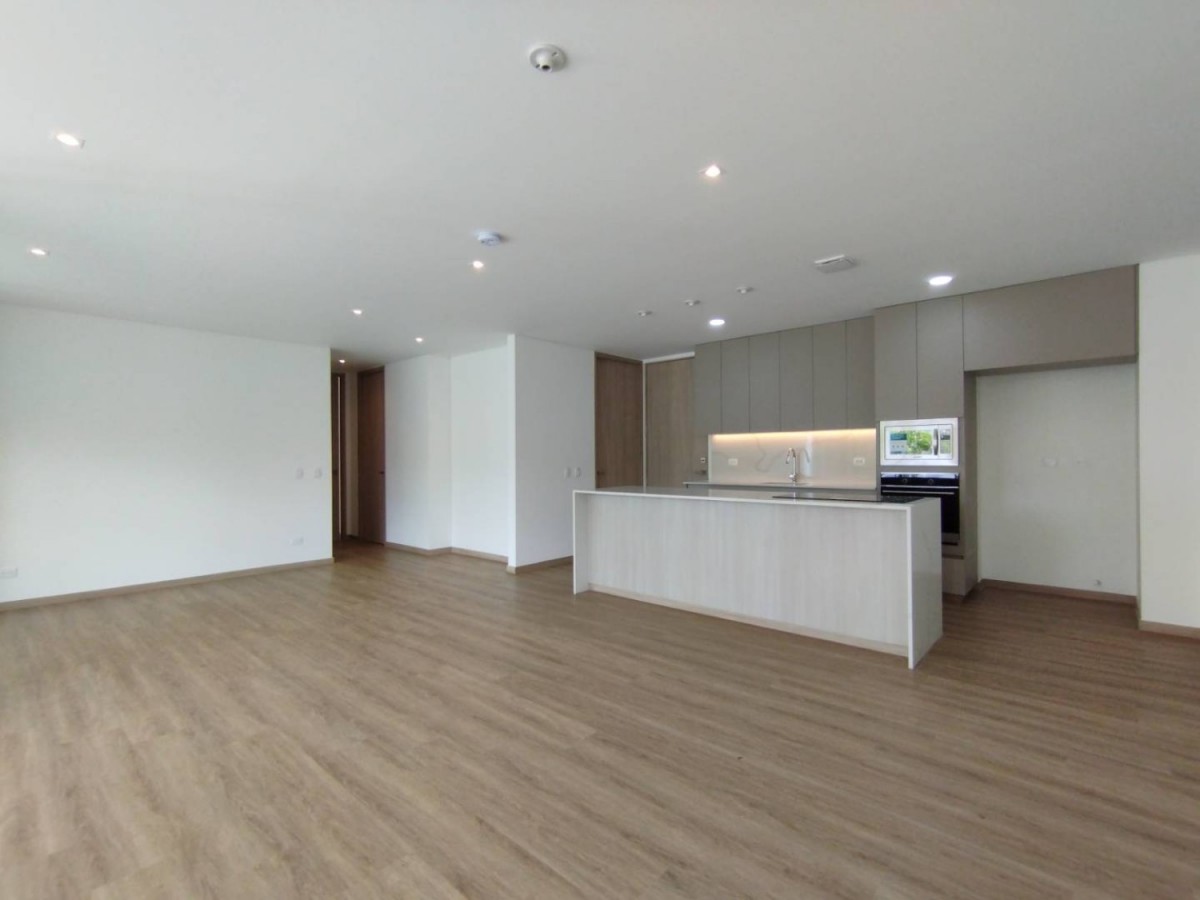 2BR Apartment in Yarumal (126 m²) - 2