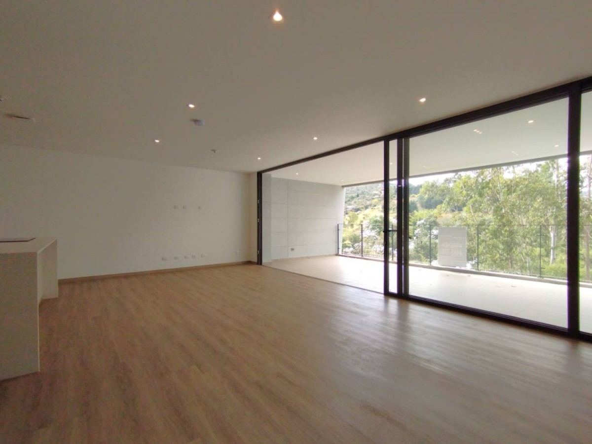 Apartamento en arriendo en Yarumal, Rionegro · foto 8 de 20
