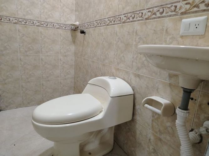 Local en arriendo en Los Angeles, Medellín, 35 m² · foto 6 de 6