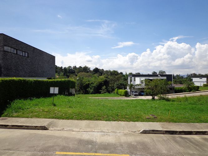 Lote en venta en Ruitoque, Floridablanca, 652 m² · foto 2 de 19