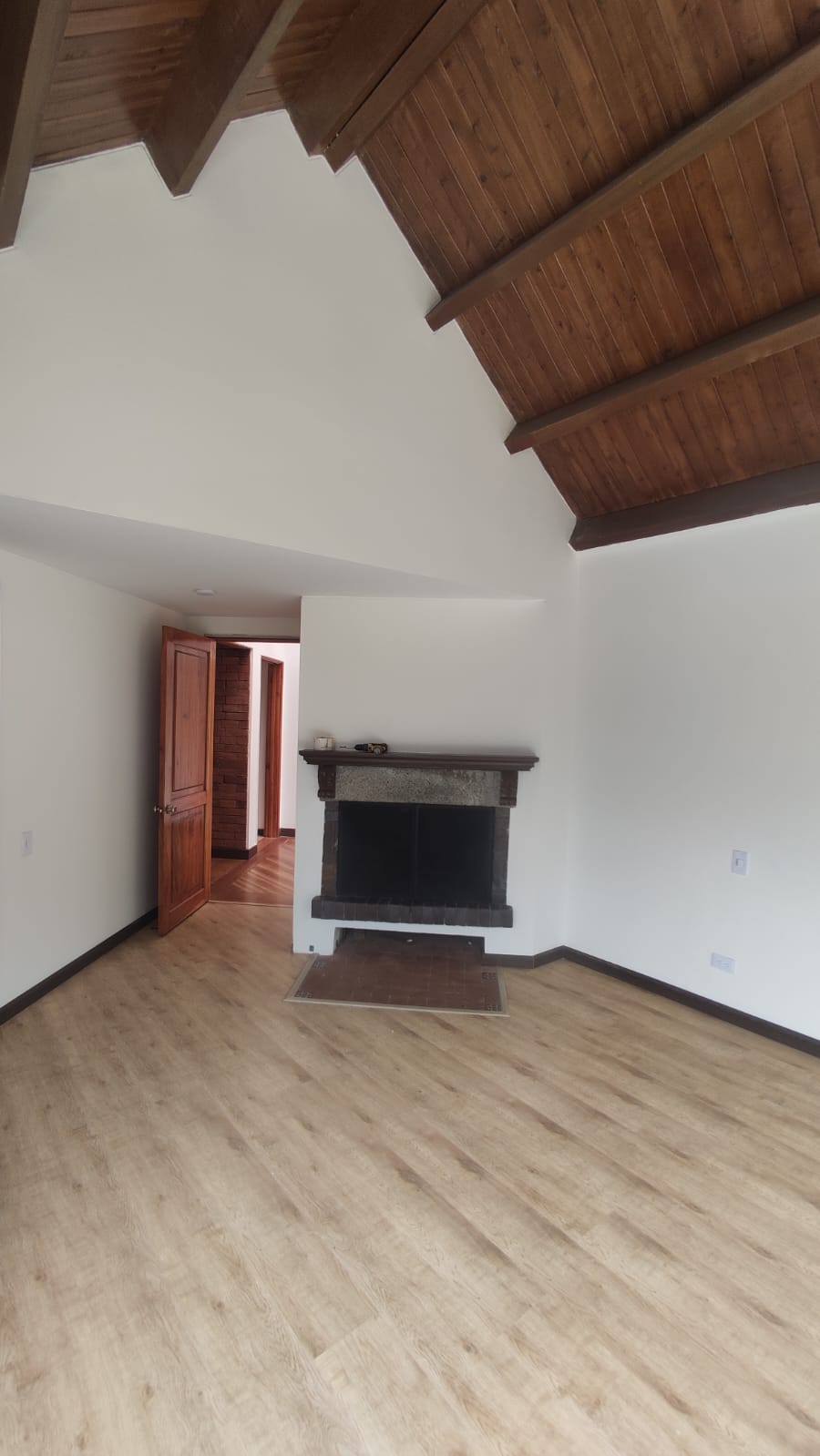Casa en venta en Flandes, La Calera · foto 5 de 24