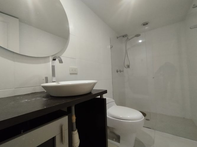 Apartamento de 4 alcobas en arriendo en El Poblado, Medellín, 143 m² · foto 4 de 20
