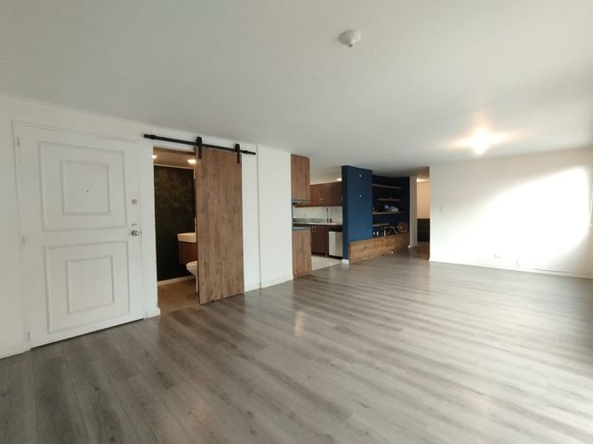 Apartamento de 4 alcobas en arriendo en El Poblado, Medellín, 143 m² · foto 15 de 20