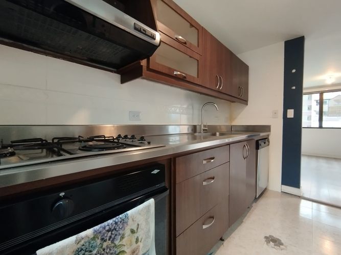 Apartamento de 4 alcobas en arriendo en El Poblado, Medellín, 143 m² · foto 20 de 20