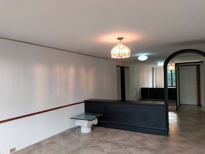 Apartamento de 3 alcobas en arriendo en El Poblado, Medellín, 117 m² · foto 2 de 16
