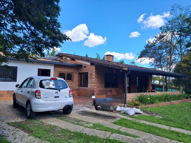 Finca en arriendo en El Tablazo, Rionegro, 200 m² · foto 2 de 20