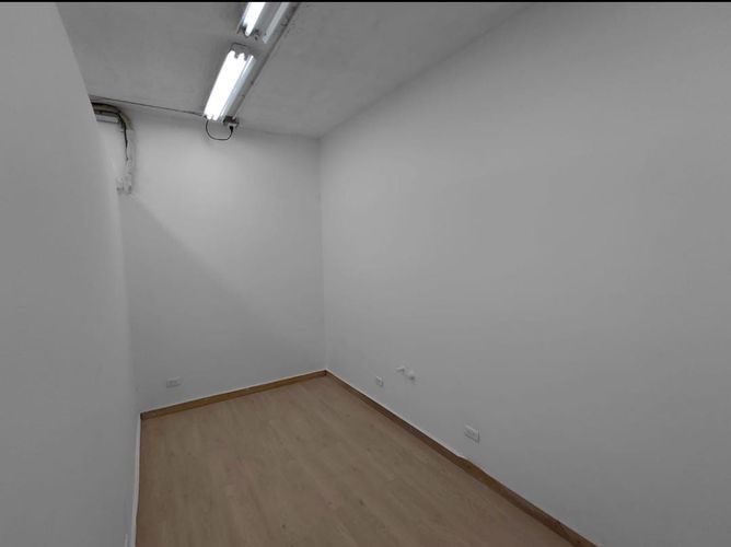 Local en arriendo en La Esmeralda, Itagüí, 36 m² · foto 3 de 6