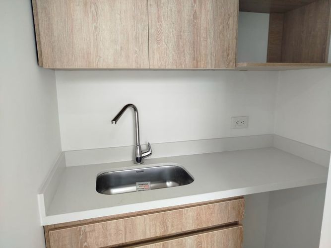 Oficina en arriendo en El Poblado, Medellín, 34 m² · foto 6 de 11