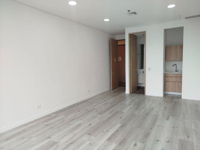 Oficina en arriendo en El Poblado, Medellín, 34 m² · foto 4 de 11