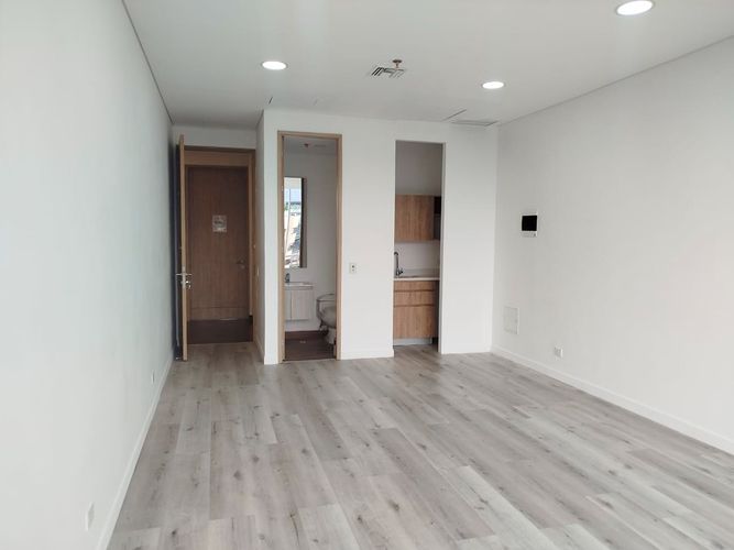 Oficina en arriendo en El Poblado, Medellín, 34 m² · foto 8 de 11