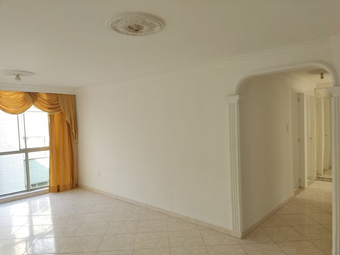 Apartamento de 3 alcobas en venta en Urbanizacion Altos De Cañaveral Iv Etapa, Floridablanca, 81 m² · foto 3 de 24