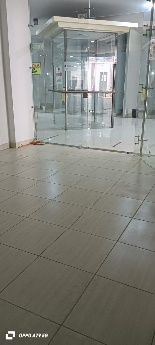 Local en venta en Zona Centro, Madrid, 27 m² · foto 2 de 13