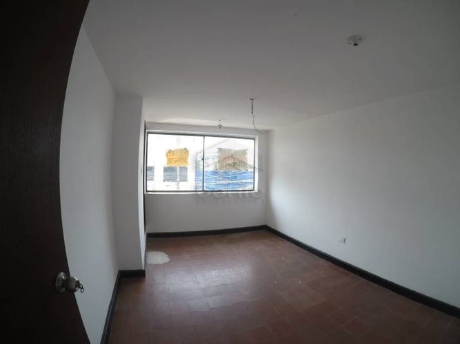 Apartamento de 5 alcobas en venta en Urb. Rosendo Garces, Montería, 166 m² · foto 8 de 16