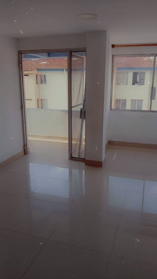 Apartamento de 3 alcobas en venta en El Gran Limonar Cataya, Cali, 88 m² · foto 2 de 14