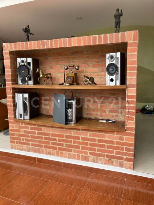 Casa de 4 alcobas en venta en Puente Peralta, Chía, 390 m² · foto 6 de 24