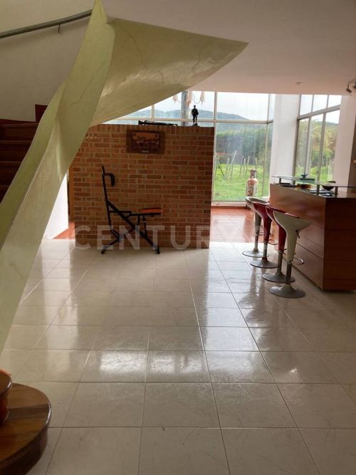 Casa de 4 alcobas en venta en Puente Peralta, Chía, 390 m² · foto 11 de 24