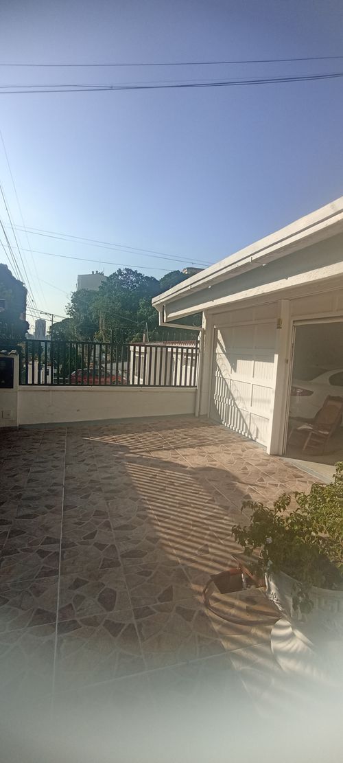 Casa de 10 alcobas en venta en Cabecera Del Llano, Bucaramanga, 479 m² · foto 3 de 24