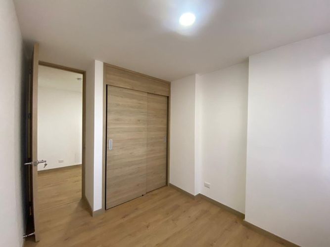 Apartamento de 3 alcobas en arriendo en Cuatro Esquinas, Rionegro, 78 m² · foto 6 de 14