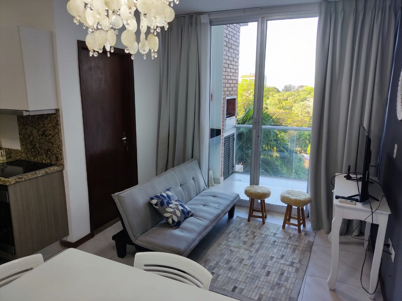 Hermoso Departamento AMOBLADO de 1 Dormitorio en Edif Rembrandt, Ubicación Premium en Los Laureles, Villa Morra Recoleta — foto 3