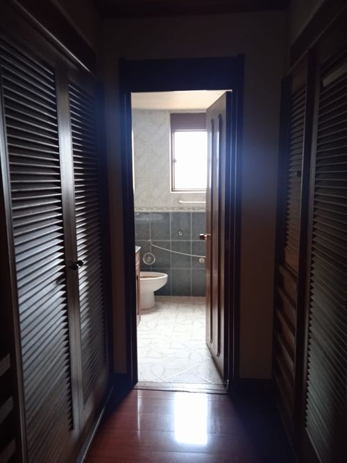 Apartamento de 5 alcobas en venta en Lindaraja, Bogotá, 165 m² · foto 3 de 7