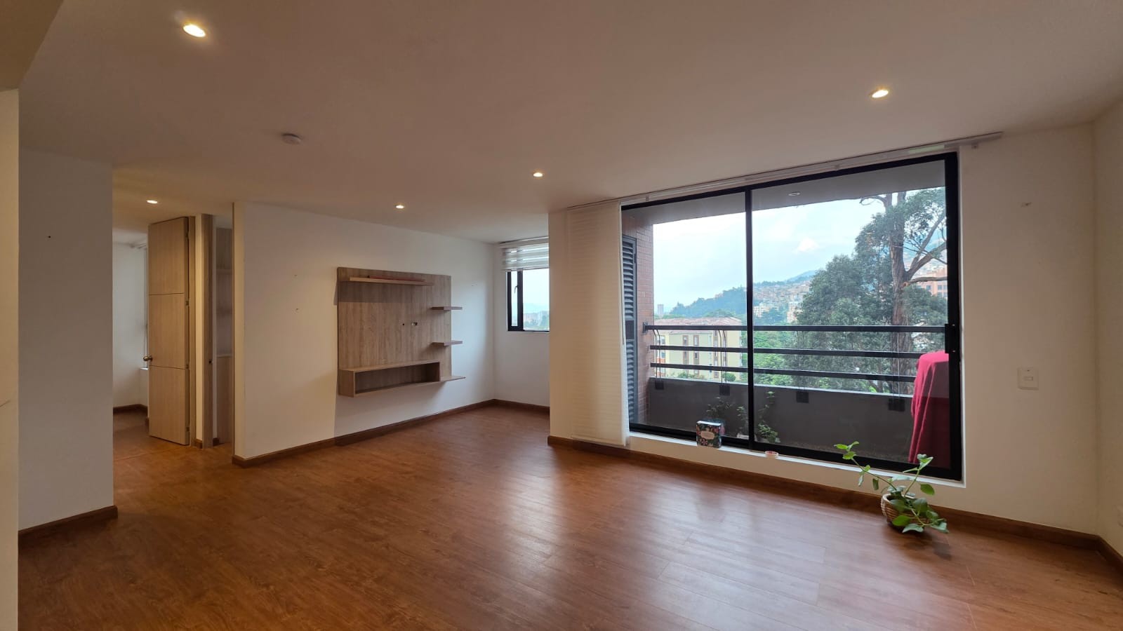 Apartamento en venta en El Redil, Bogotá · foto 7 de 24