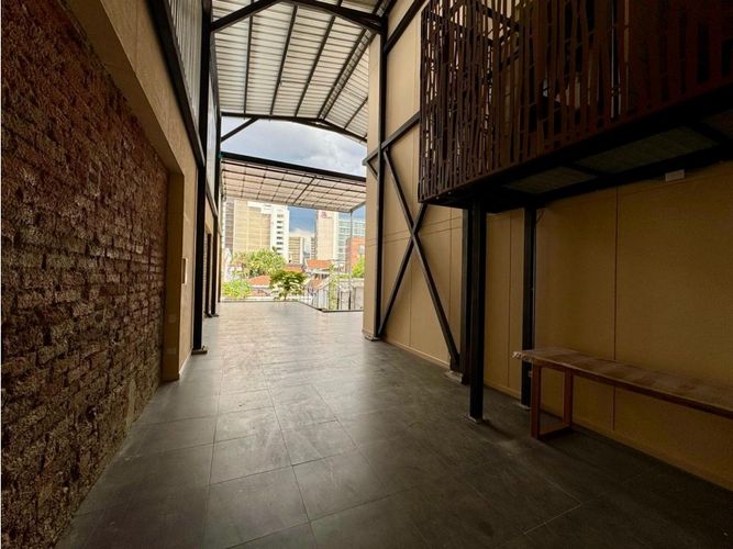 Local en arriendo en Granada, Cali, 320 m² · foto 6 de 10