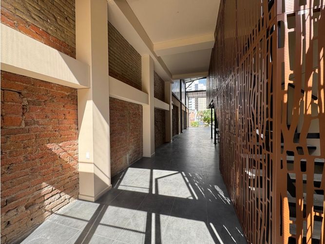 Local en arriendo en Granada, Cali, 320 m² · foto 7 de 10